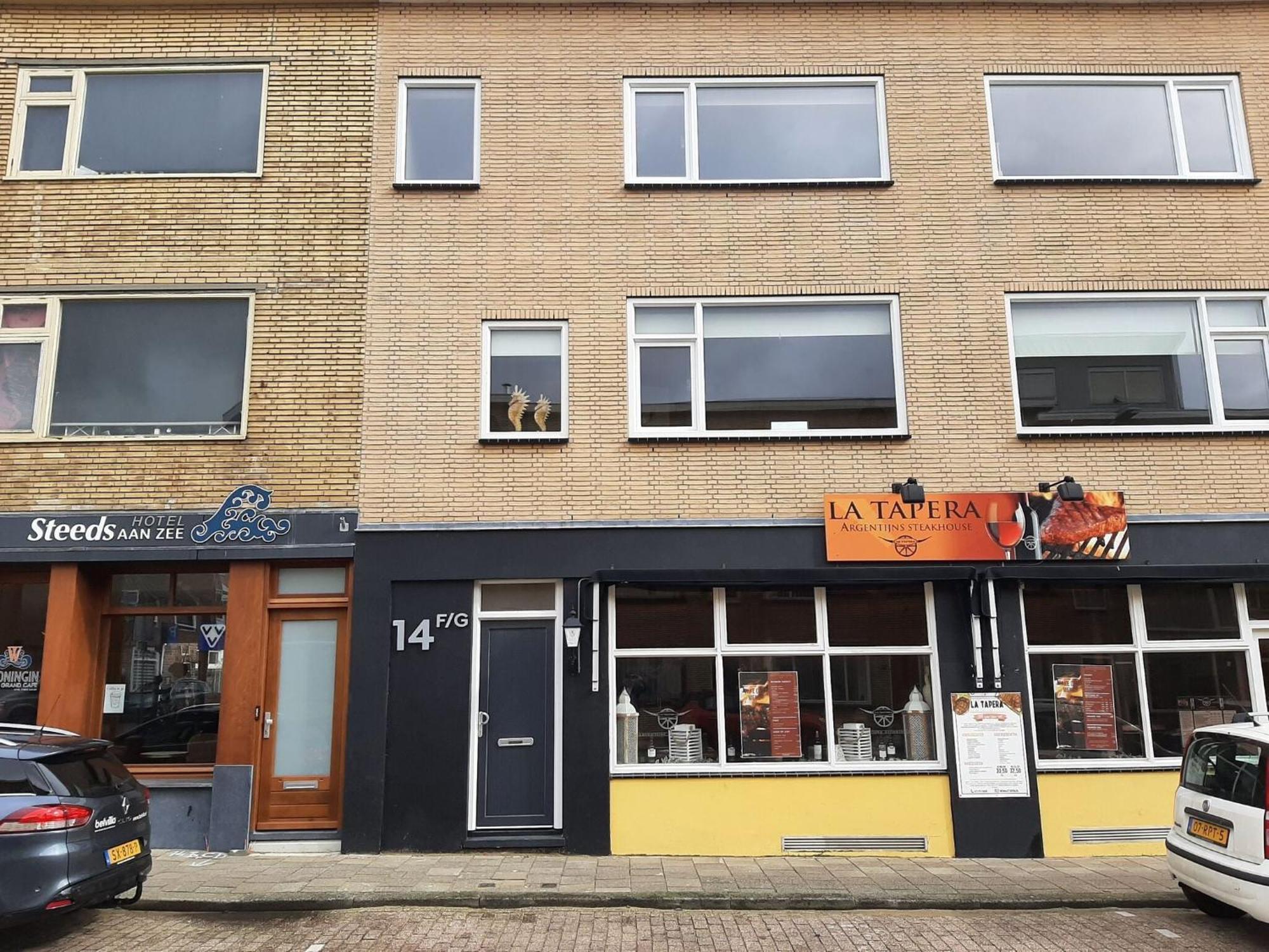 Apartment With Sea View And Parking In Katwijk Aan Zee Екстериор снимка